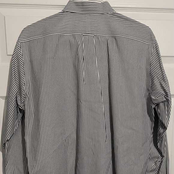Kirkland Men's Long Sleeve Dress Shirts...Lot of 3 - Picture 12 of 13
